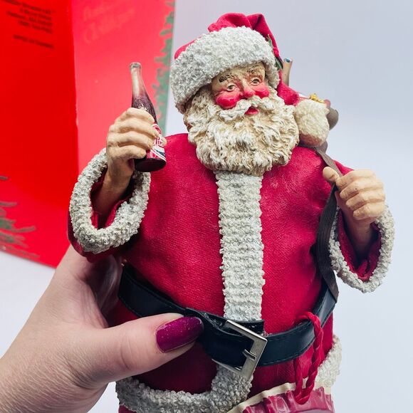Vintage Clothique Possible Dreams Santa Claus Pepsi Cola Bottle Cap Figure 1989 - Picture 5 of 12